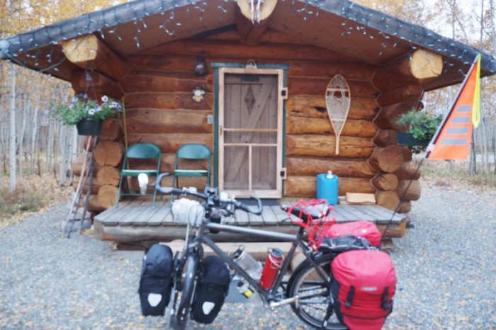 Canada 119 - Our cute log cabin