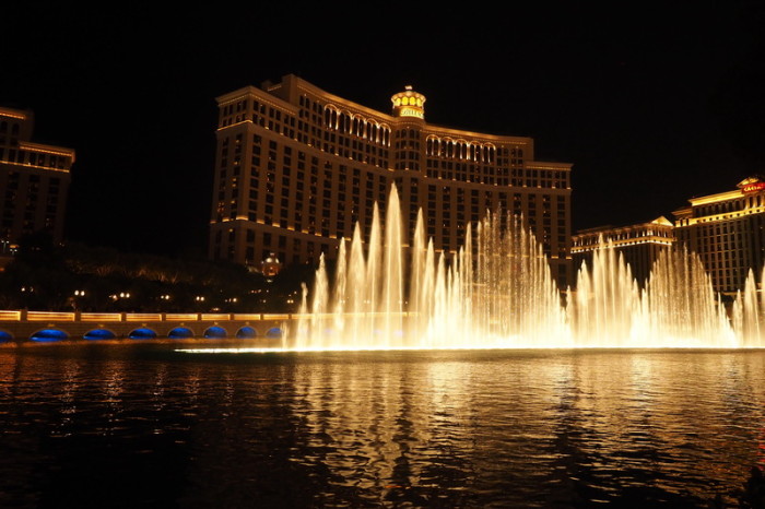 USA Road Trip - The stunning Bellagio Fountains, Las Vegas