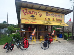 Our lunch stop ... Ham's BBQ on a Bun, Belize