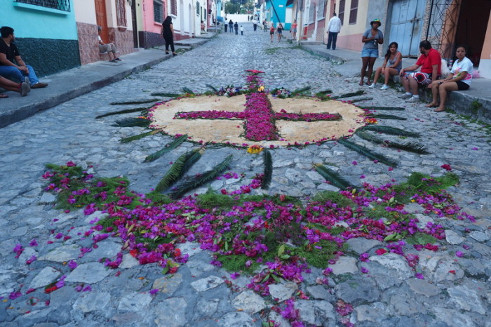 Guatemala - Beautiful sawdust carpets for Semana Santa (Easter), Flores Guatemala