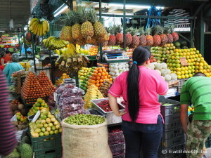 Minorista Market, Medellin