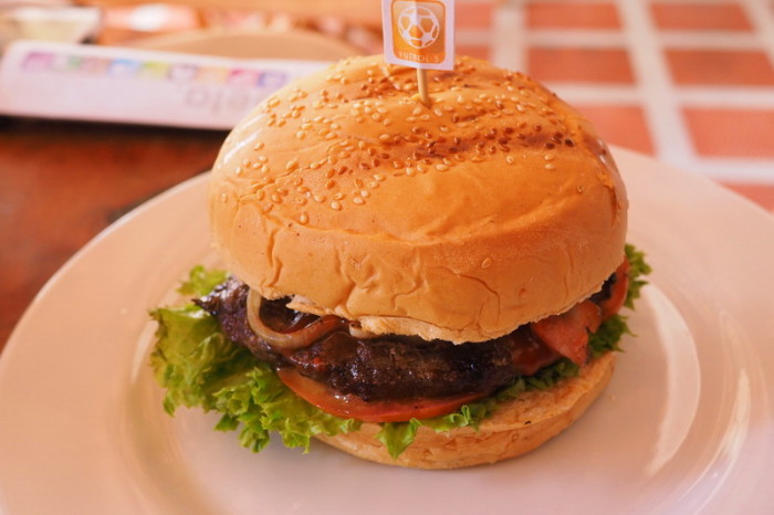 Colombia - One of the best burgers ever! Beta Town Bar & Grill, Salento