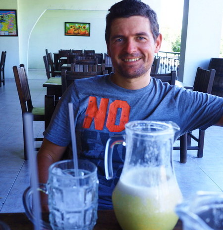 Colombia - Enjoying some wonderful fresh fruit juices!