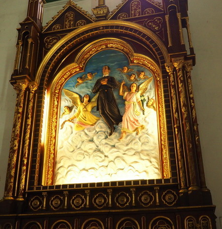 Colombia - Inside the Señor de los Milagros Basilica, Buga