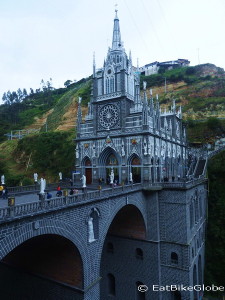 The stunning Las Lajas Sanctuary, a basilica church built within the canyon of the Guáitara River