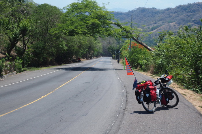 El Salvador - On the coastal road to El Tunco, El Salvador