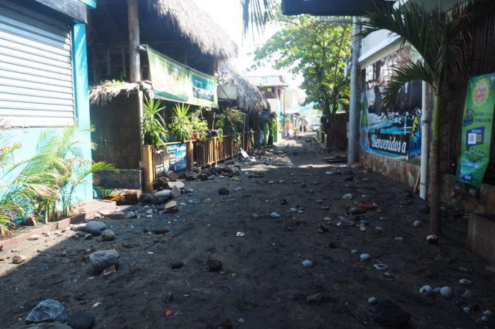 El Salvador - The damage after the huge tidal waves, El Tunco, El Salvador 