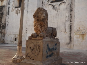 Lion statue, outside the Cathedral of Leon, Leon, Nicaragua