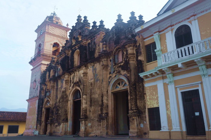 Nicaragua - Iglesia de la Merced, Granada, Nicaragua
