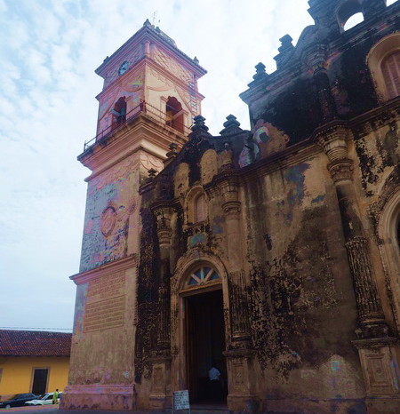 Nicaragua - Iglesia de la Merced, Granada, Nicaragua