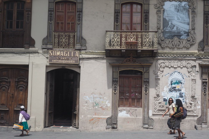Ecuador - Historic streets of Cuenca