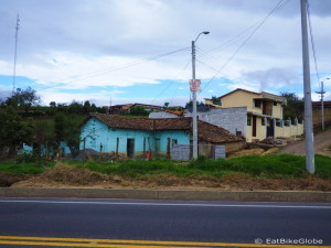 Local houses on the way to San Gabriel