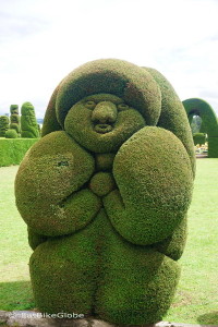Cool topiary art at the Cemetery in Tulcan