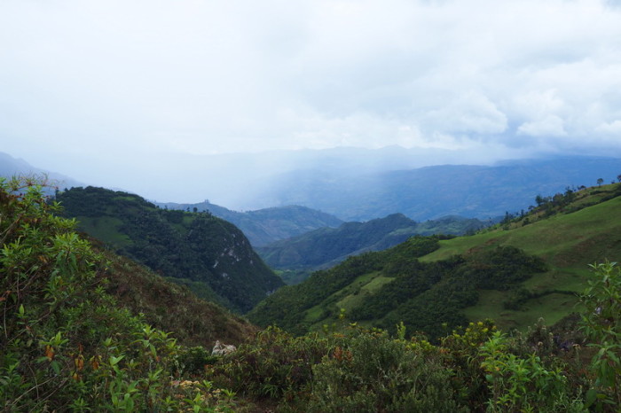 Peru - Views on the way to the Calla Calla Pass
