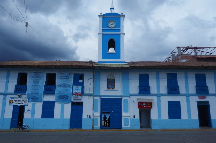 Peru - Lovely blue building in the town square, Celedin