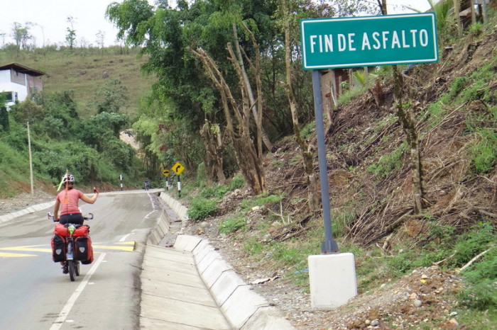 Peru - Apparently the end of the paved section near San Ignacio ... but it wasn't!