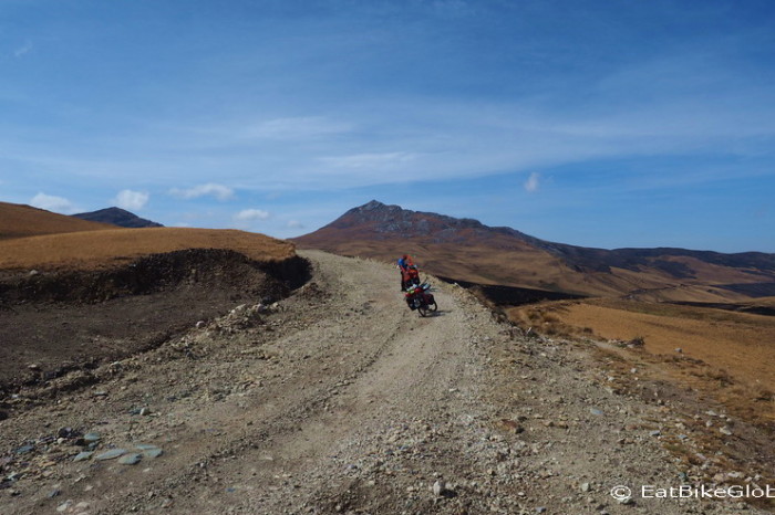 Peru  - We decided to leave the road to Tamboras and try to join up with the road to Angasmarca