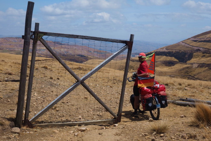 Peru  - A gate ... no surrounding fence though!