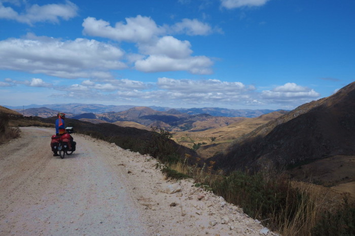 Peru  - Views on the way to Angasmarca - we are finally back on the right road here!