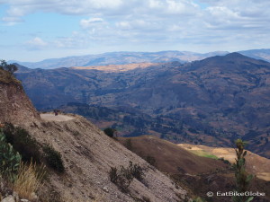 Views on the way to Angasmarca!