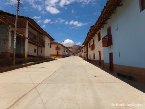 The quiet town of Mollebamba