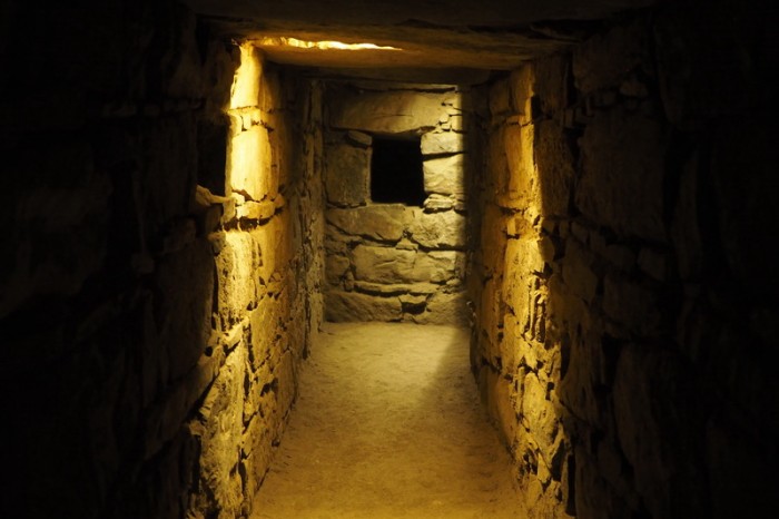 Peru - Underground tunnels at Chavín de Huántar - more than 3000 years old! 