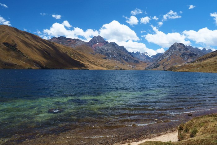 Peru - Beautiful Laguna Querococha
