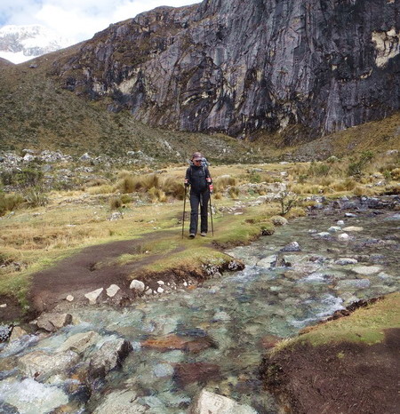 Laguna 69  - Jo at the river crossing on the high plain