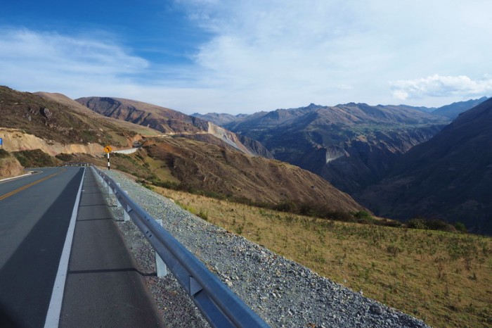 Peru - Views on the road to Huancarama