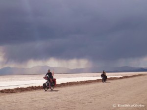 A big storm chased us through the Salinas Grandes