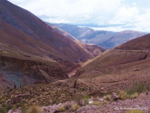 Beautiful views on the descent from Cuesta de Lipan