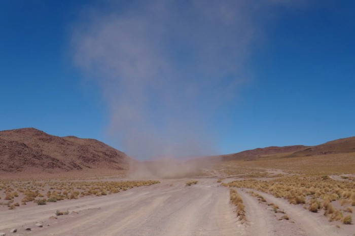 Bolivia - Day 2 of the Laguna Route: Mini twister! 
