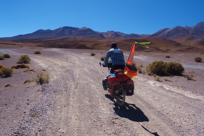 Bolivia - Day 2 of the Laguna Route: On our way to Laguna Hedionda