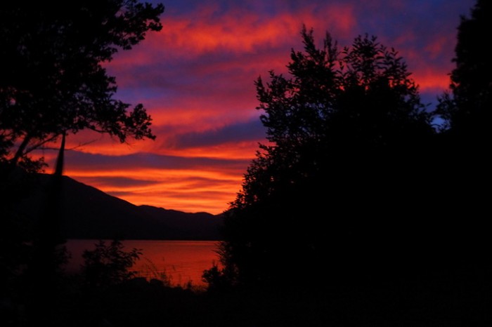 Chile - Unforgettable sunrise over Lake Yelcho