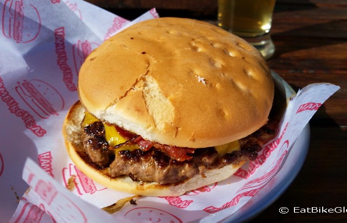 Argentina - Delicious burger in El Chaltén!
